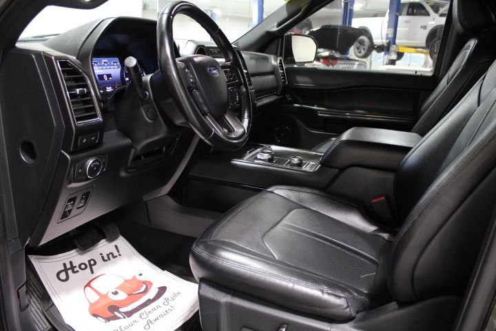 Used 2021 Ford Expedition Max Limited image 21