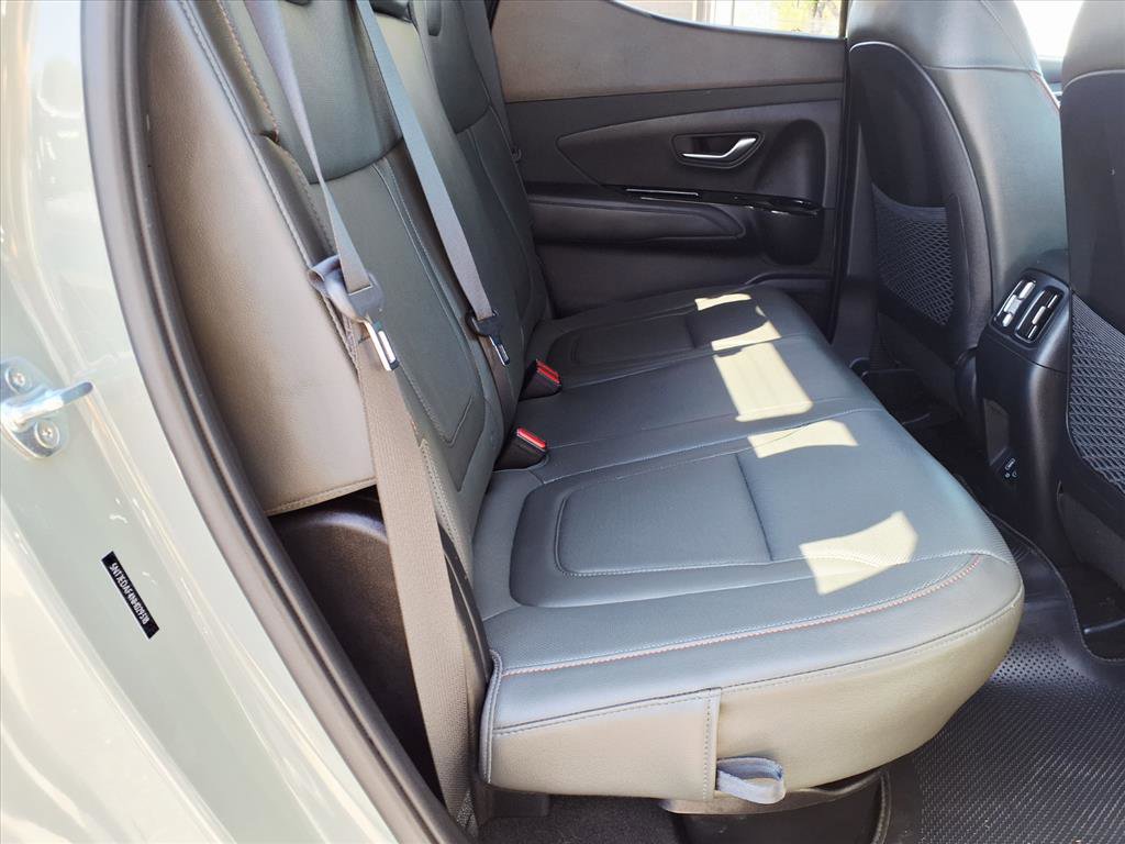 Certified 2022 Hyundai Santa Cruz Limited image 14