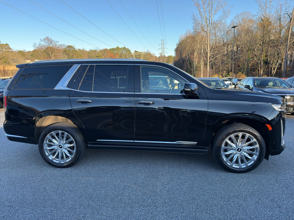 Used 2023 Cadillac Escalade Premium Luxury w/ Performance Package image 4
