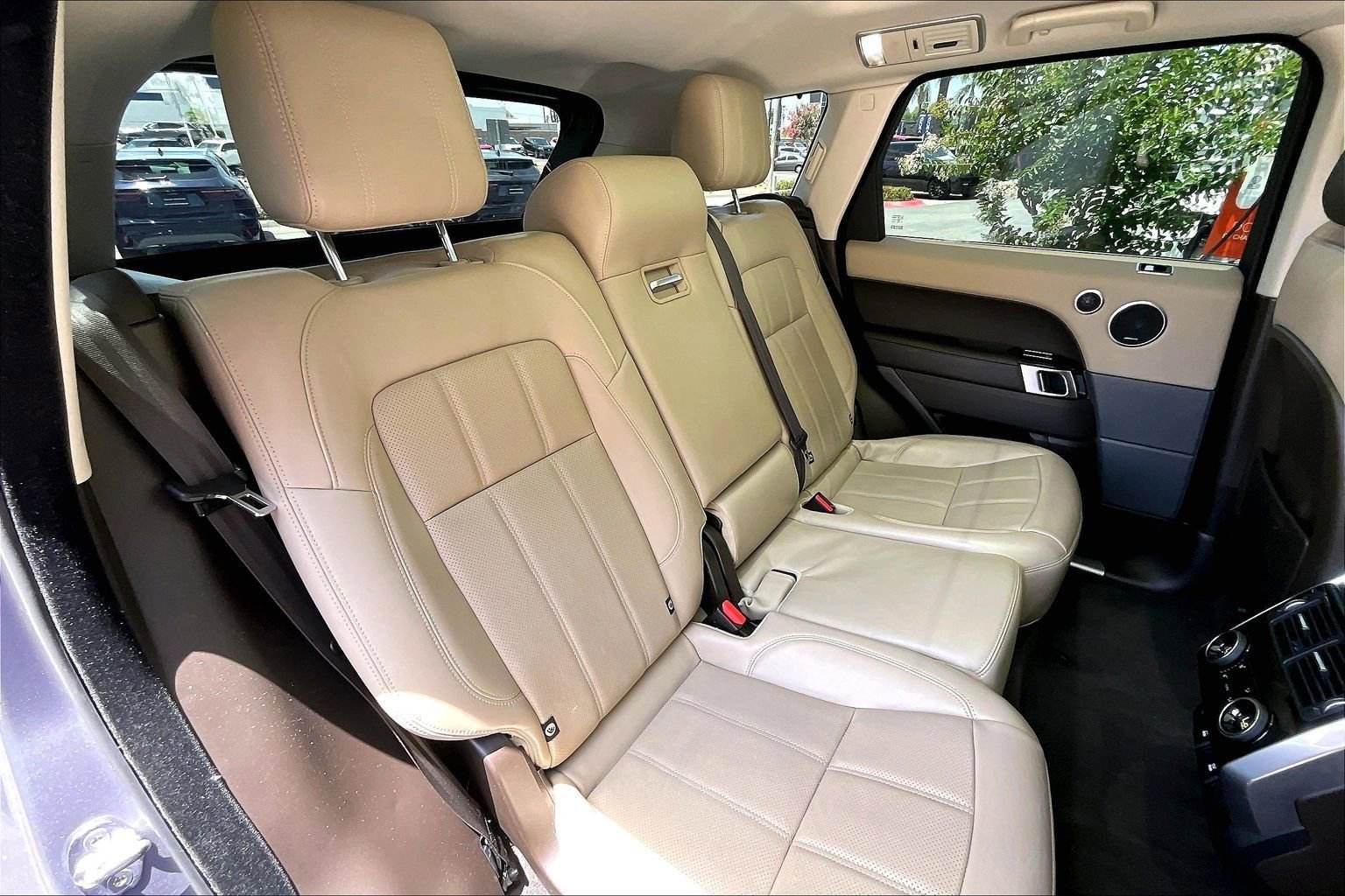 Used 2021 Land Rover Range Rover Sport HSE Silver Edition AWD/4WD image 27