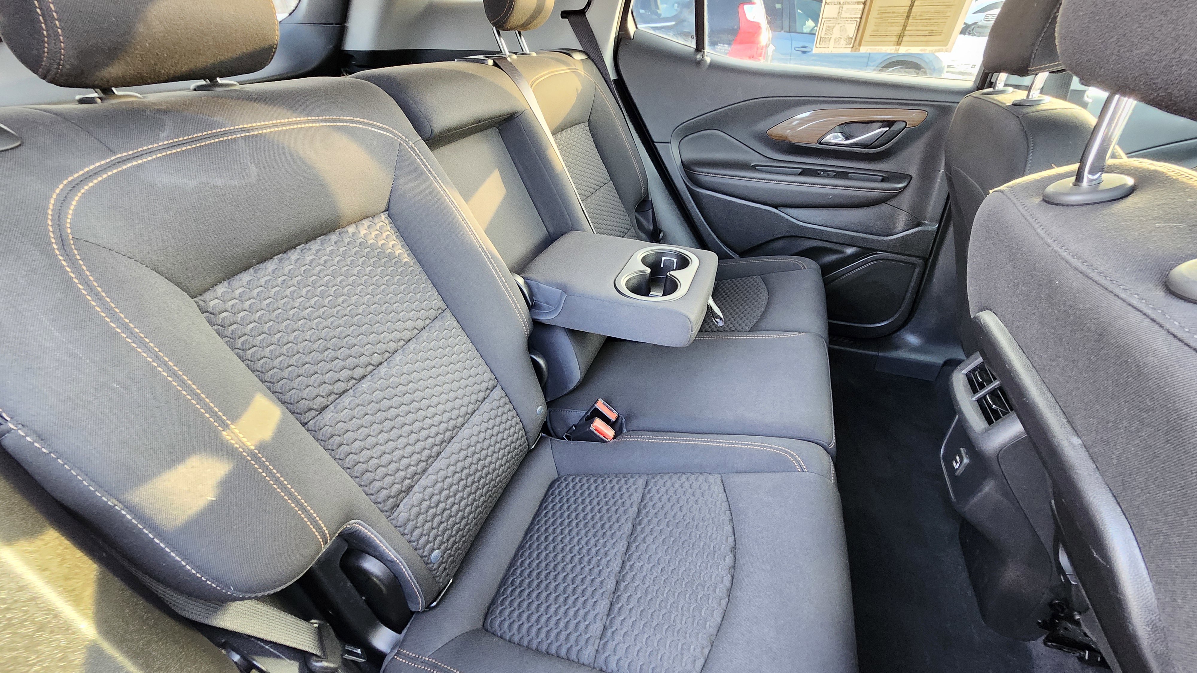 Used 2019 GMC Terrain SLE w/ LPO, Floor Liner Package image 19