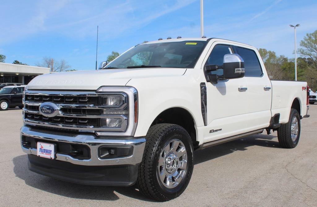 New 2026 Ford F250 King Ranch w/ Chrome Package image 3