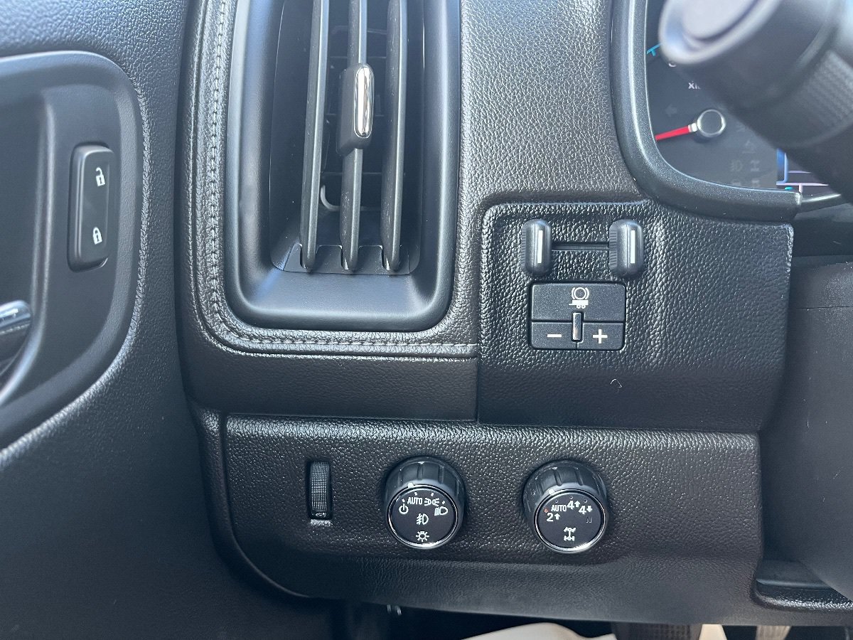 Used 2018 GMC Canyon SLT w/ Driver Alert Package AWD/4WD image 22