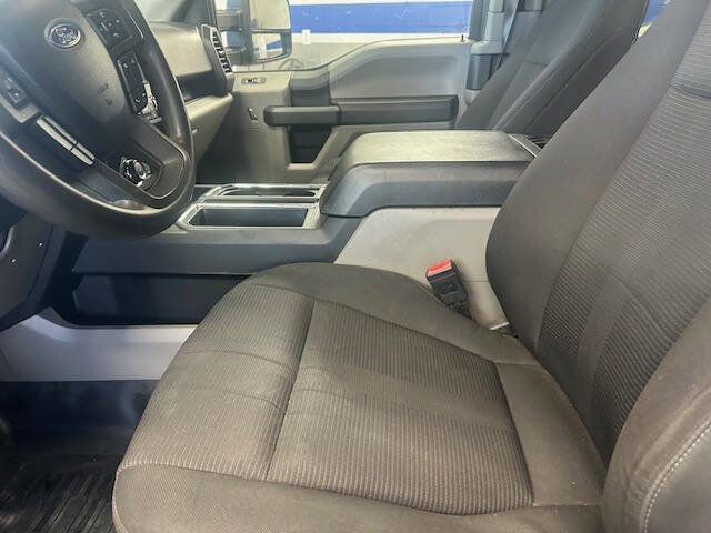 Used 2018 Ford F150 XL w/ Equipment Group 101A Mid AWD/4WD image 14