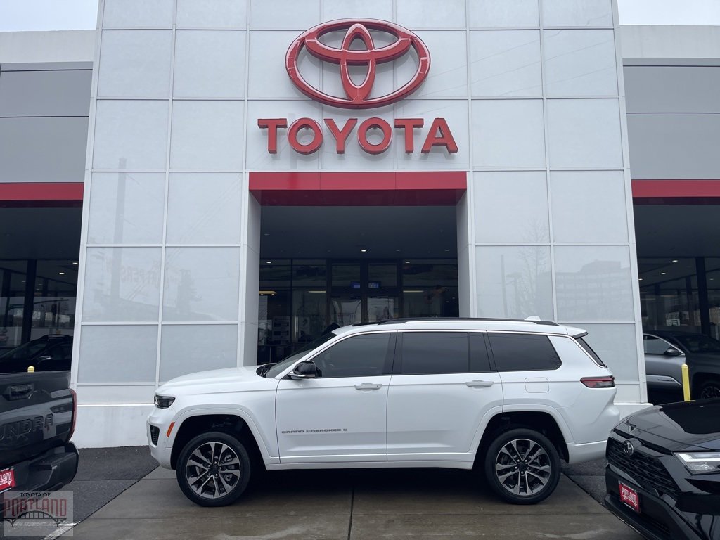 Used 2021 Jeep Grand Cherokee L Overland w/ Advanced Protech Group III