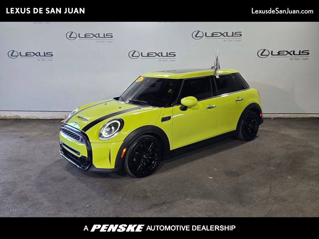 Used 2023 MINI Cooper S image 1
