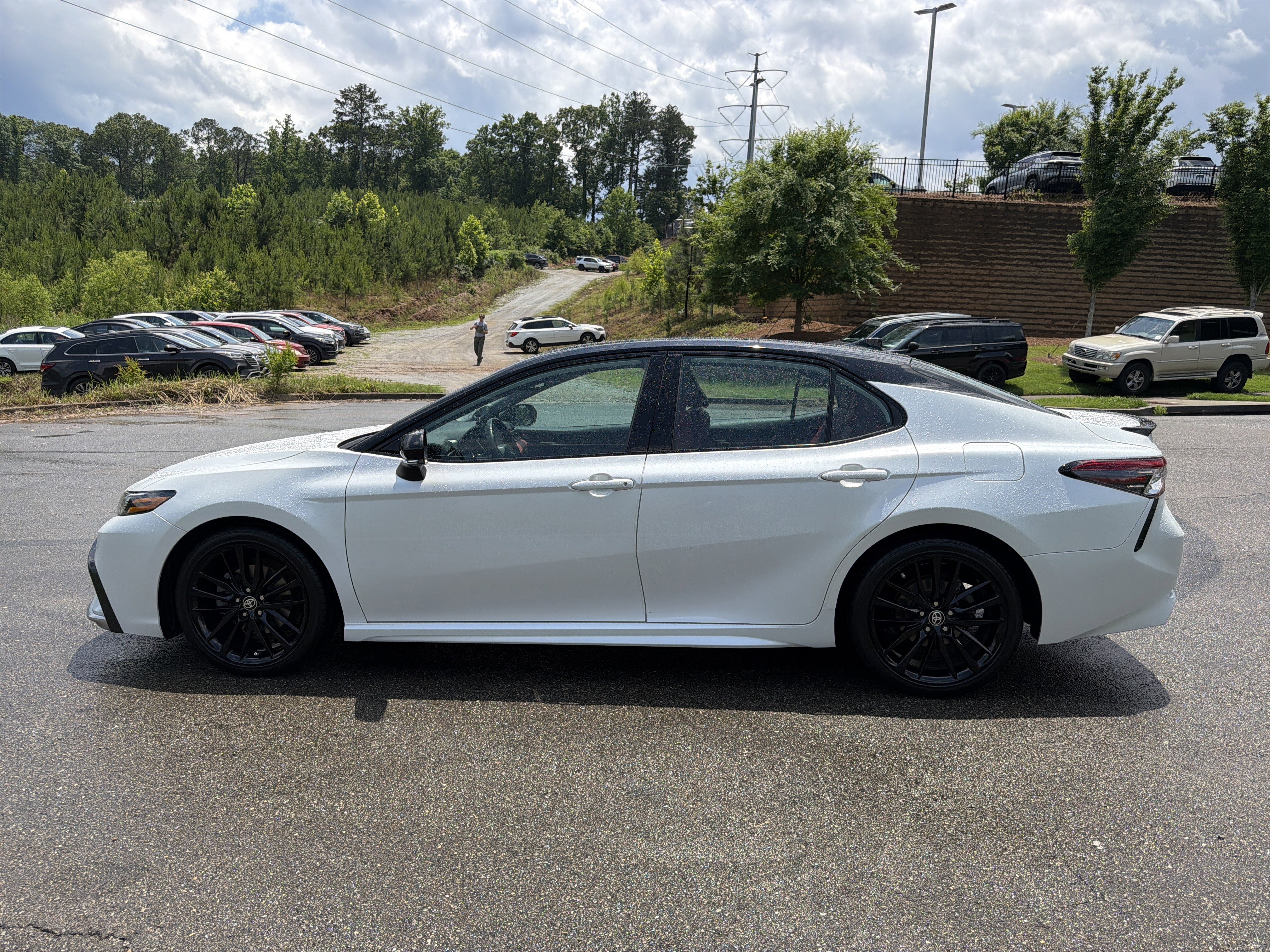 Used 2021 Toyota Camry XSE w/ Navigation Package FWD image 8