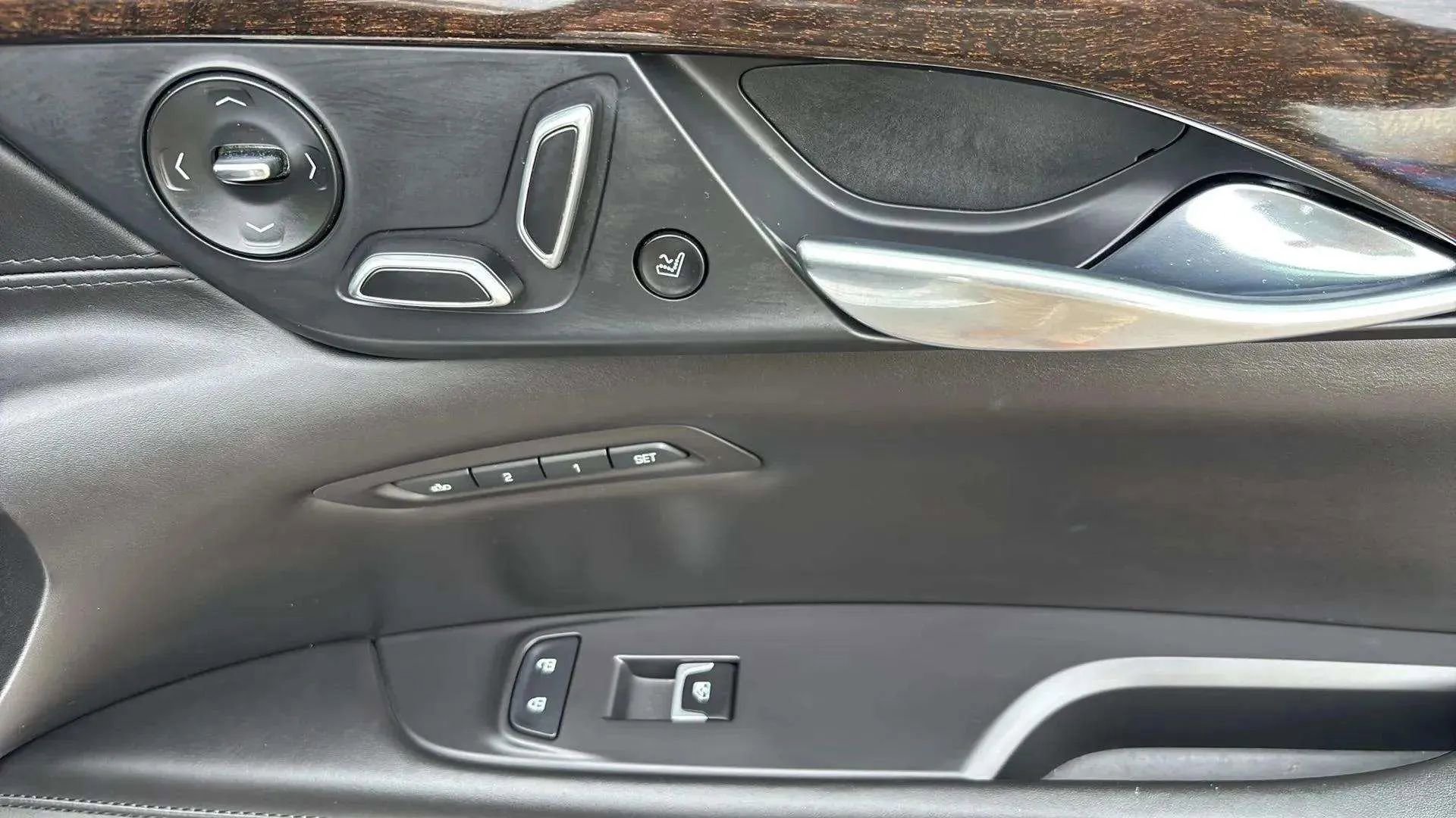 Used 2017 Cadillac CT6 Platinum image 28