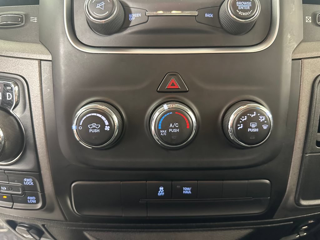 Used 2019 RAM 1500 ST w/ SXT Plus Group AWD/4WD image 28