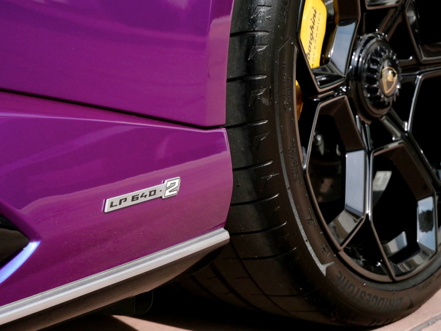 Used 2023 Lamborghini Huracan Tecnica RWD image 16