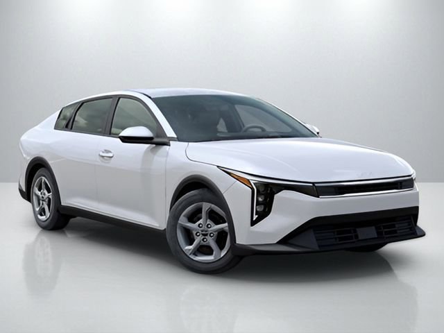 Certified 2025 Kia K4 FWD image 8