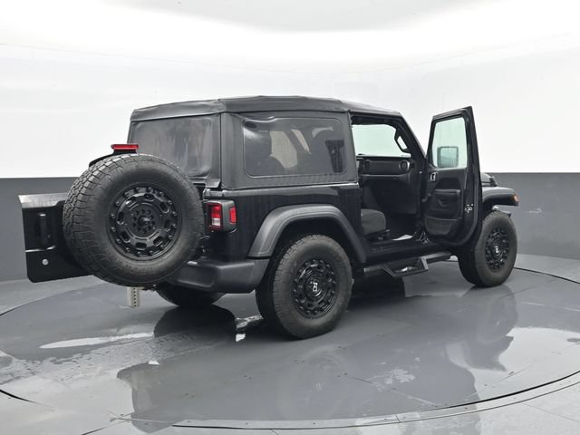 Used 2021 Jeep Wrangler Sport AWD/4WD image 26