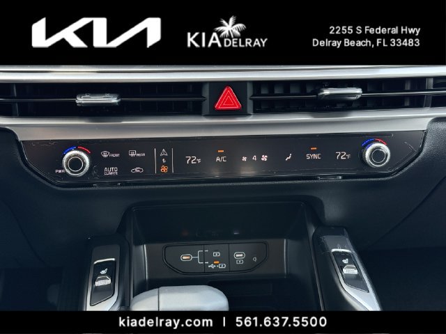 New 2026 Kia Sorento S FWD image 18