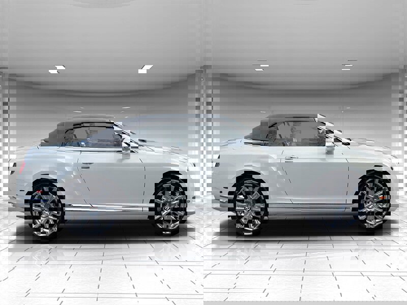 Used 2015 Bentley Continental GT image 7