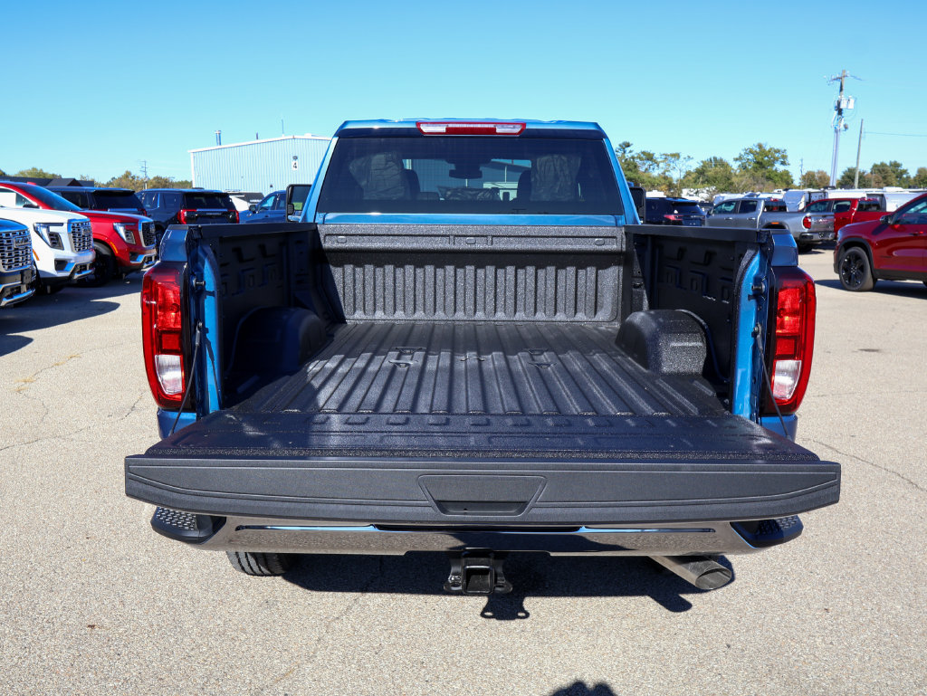 New 2026 GMC Sierra 2500 Pro AWD/4WD image 5