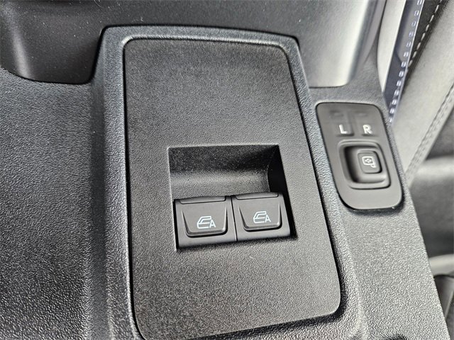 Used 2024 Ford Bronco Big Bend image 25