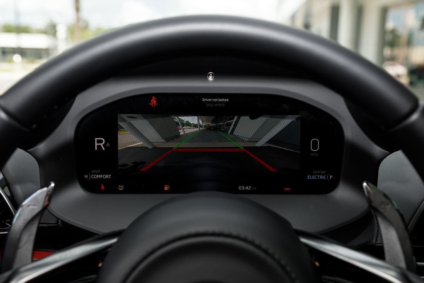 Used 2025 McLaren Artura Spider RWD image 42