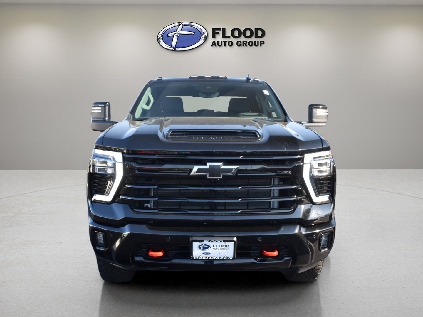 Used 2025 Chevrolet Silverado 2500 LTZ w/ LTZ Plus Package AWD/4WD video 2