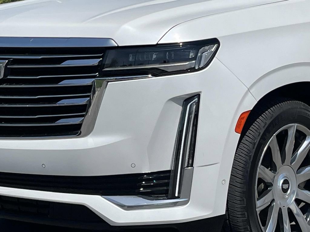 Used 2022 Cadillac Escalade Premium Luxury Platinum image 9
