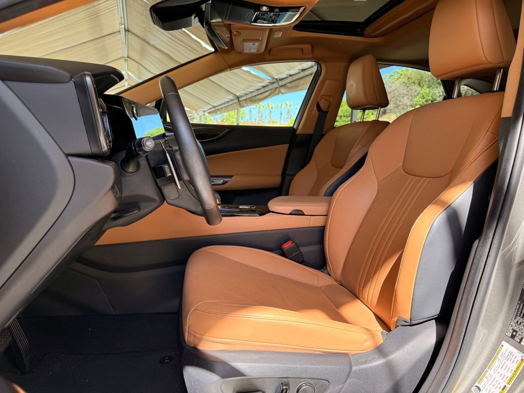 Certified 2024 Lexus NX 250 FWD w/ Cold Area Package image 10