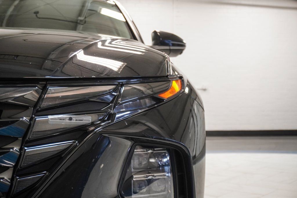 Used 2022 Hyundai Tucson Limited image 32