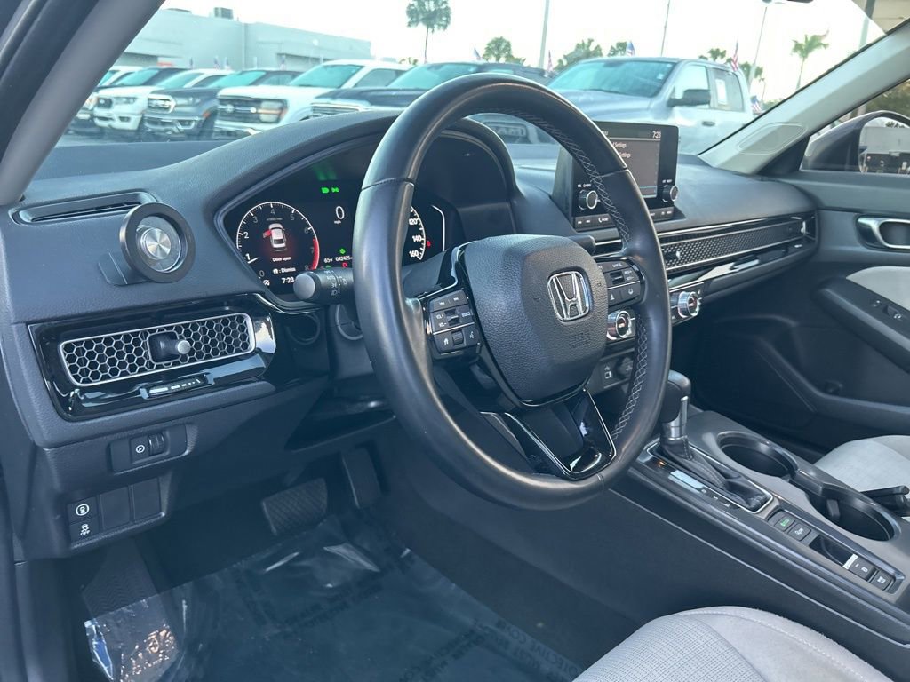 Used 2023 Honda Civic EX image 11
