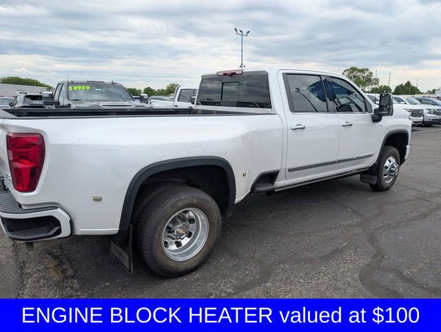 Used 2024 Chevrolet Silverado 3500 High Country w/ High Country Premium Package AWD/4WD image 9