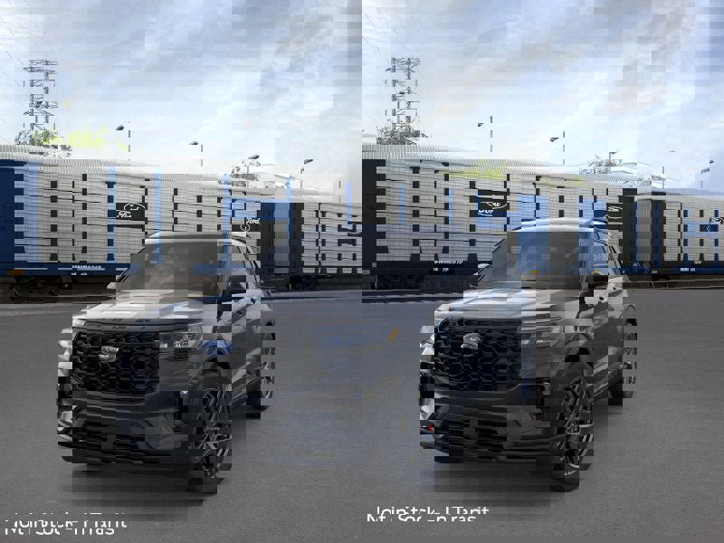 New 2026 Ford Explorer ST-Line image 2