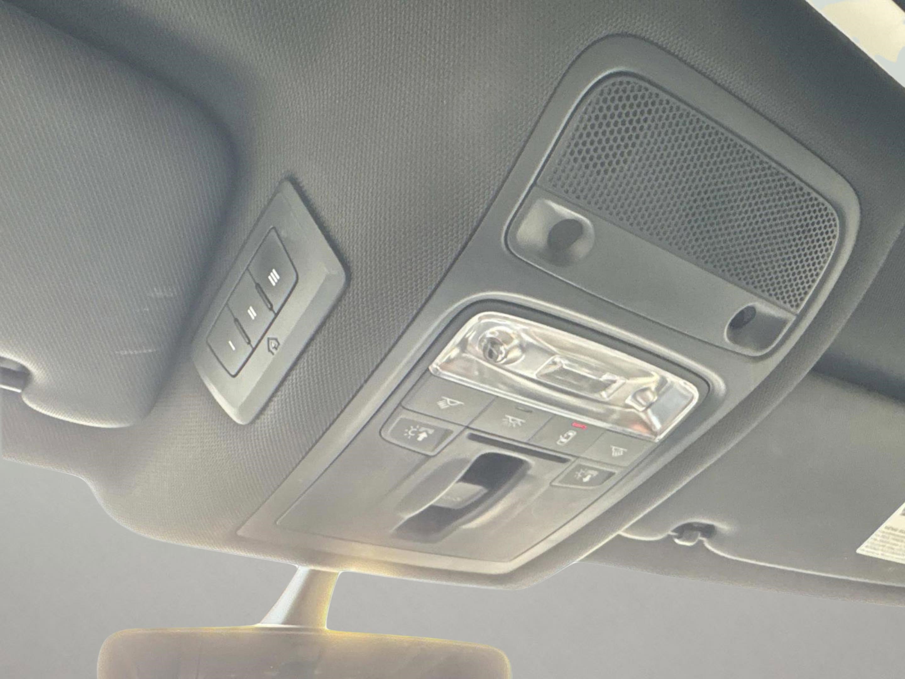 Used 2018 Audi Q3 2.0T Premium w/ Convenience Package image 34