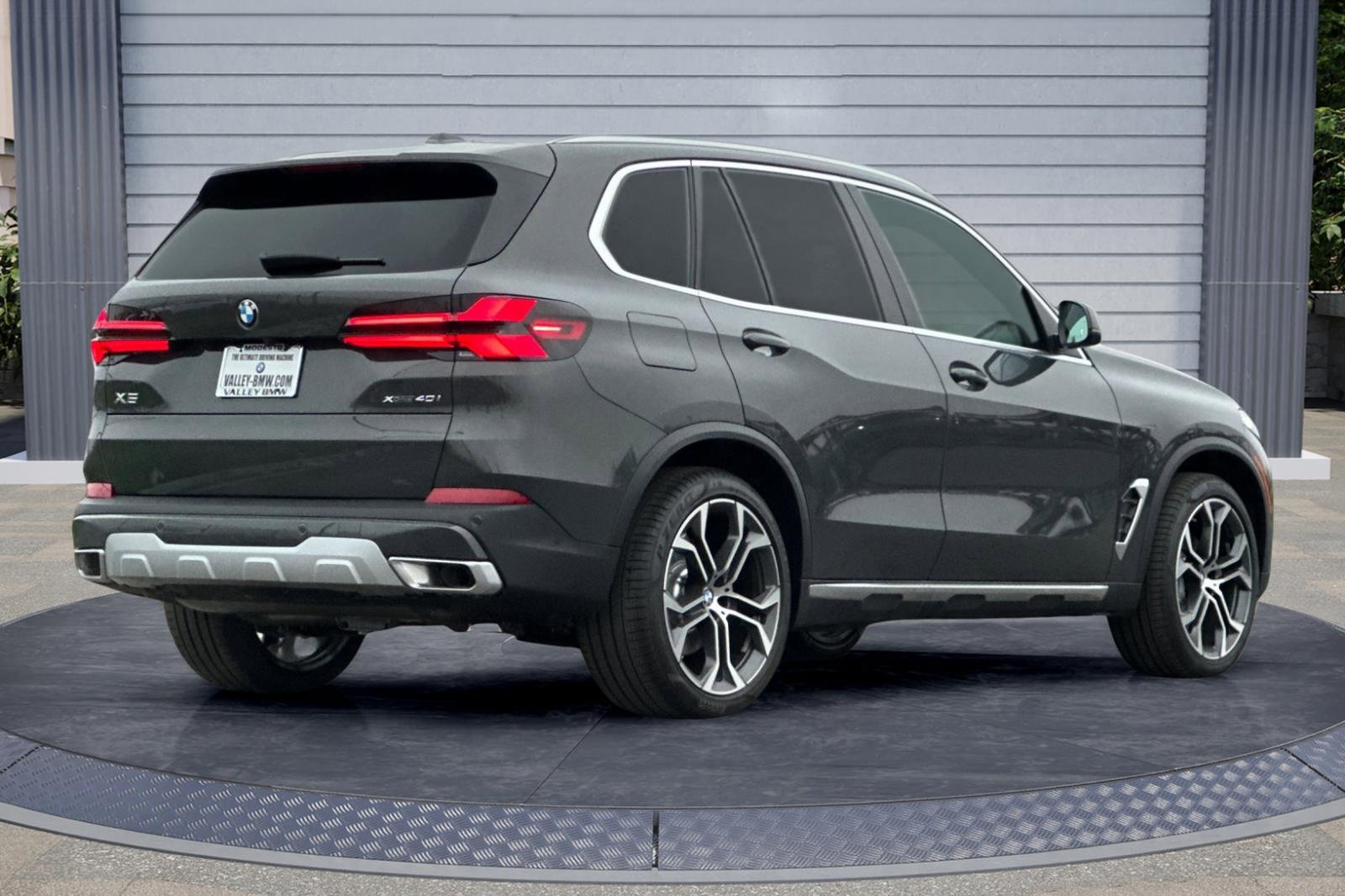 New 2026 BMW X5 xDrive40i image 4
