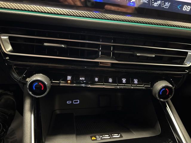 New 2026 Chevrolet Traverse High Country AWD/4WD image 24