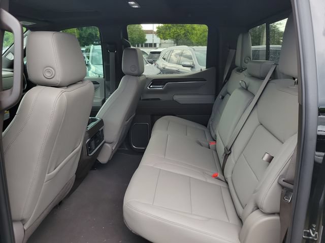 New 2026 GMC Sierra 1500 SLT w/ SLT Premium Plus Package RWD image 5