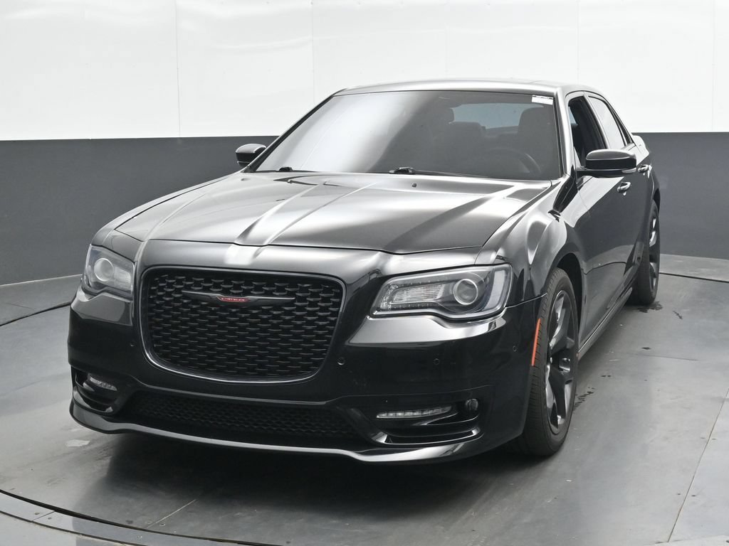 Used 2022 Chrysler 300 S RWD image 6