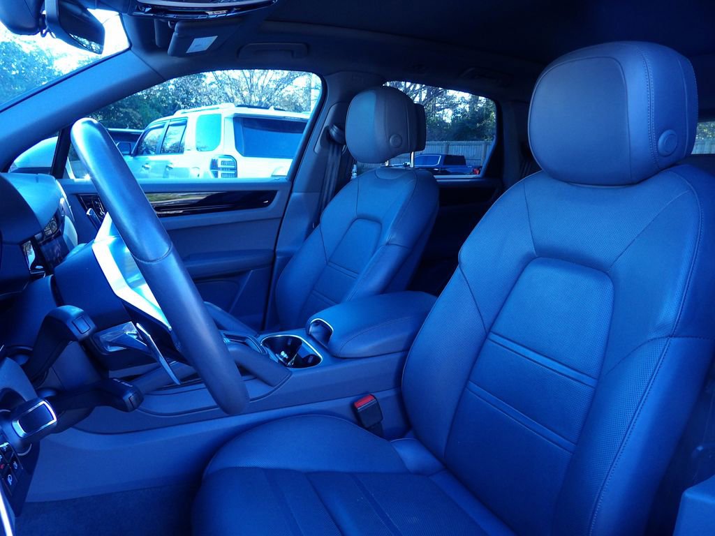 Used 2019 Porsche Cayenne image 13