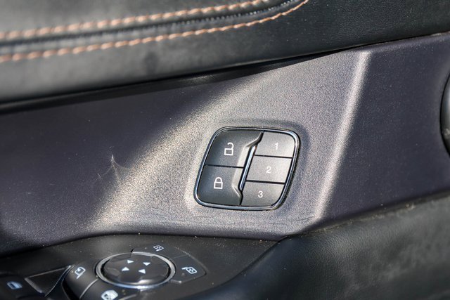 Used 2021 Ford Expedition Platinum image 15