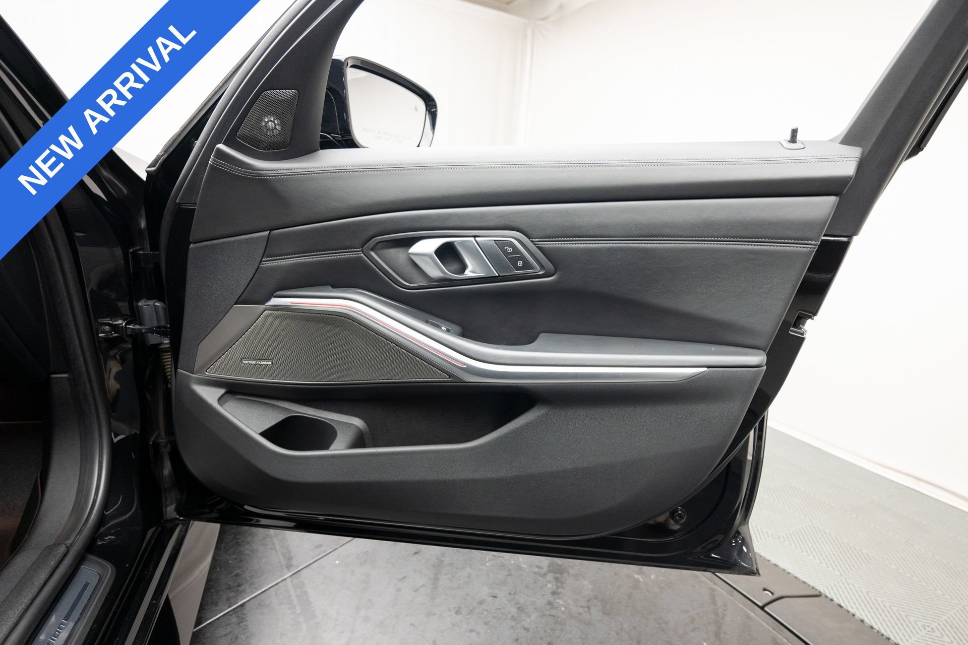 Used 2021 BMW M3 Competition w/ Executive Package RWD image 38
