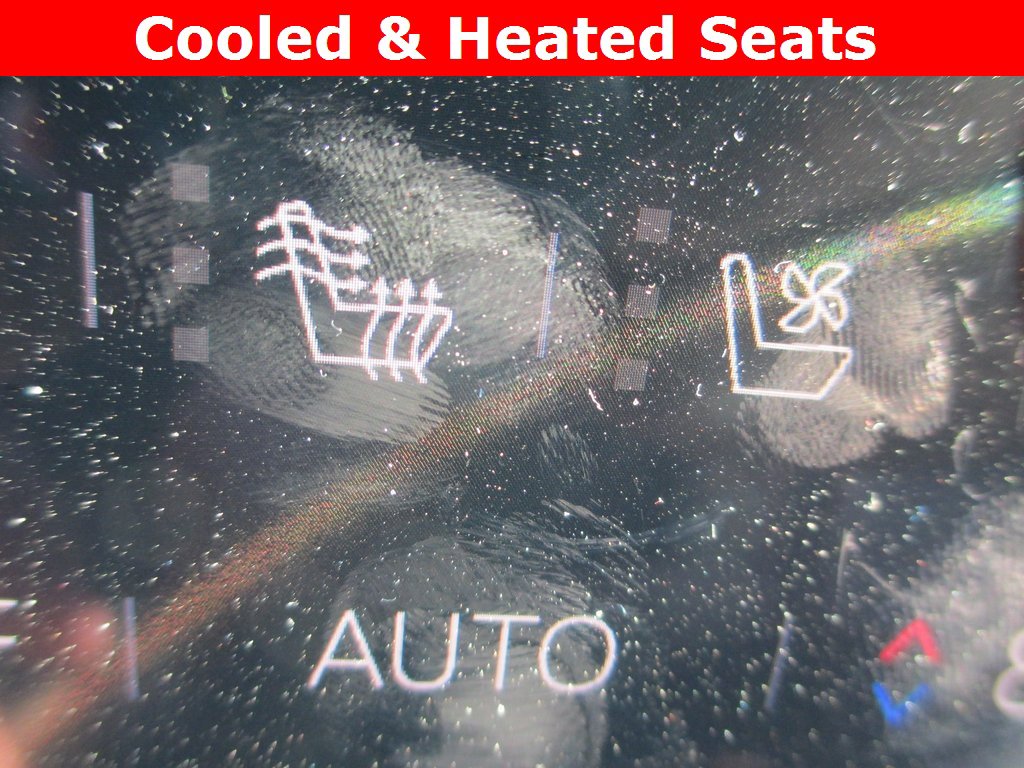 Certified 2025 GMC Yukon Denali w/ Denali Reserve Package image 19