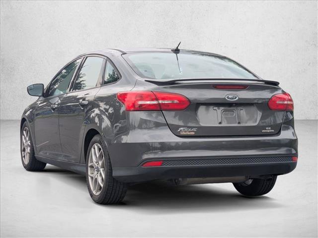 Used 2015 Ford Focus SE w/ Equipment Group 201A FWD image 7