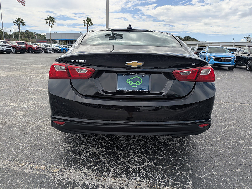 Used 2025 Chevrolet Malibu LT FWD image 7