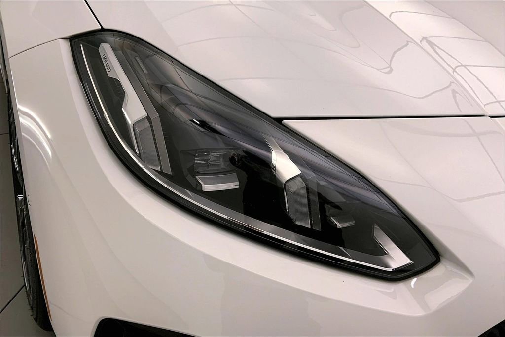 Certified 2025 BMW 228i xDrive w/ Premium Package image 27