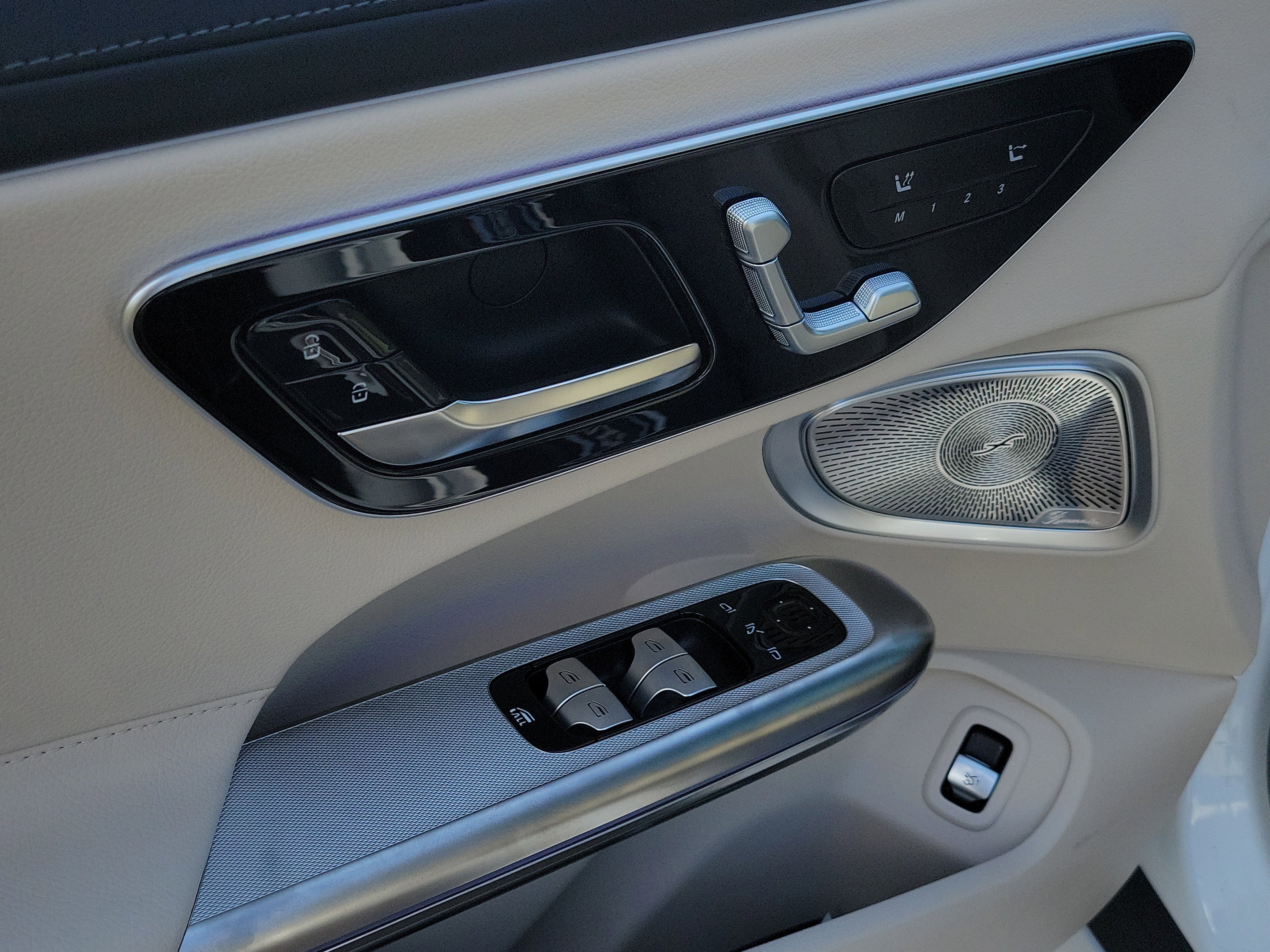 New 2026 Mercedes-Benz CLE 450 4MATIC Cabriolet image 12