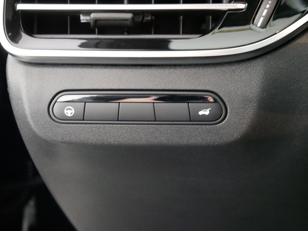 New 2026 INFINITI QX60 Sport image 18