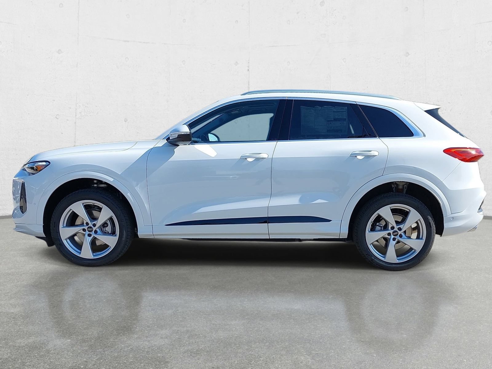 New 2026 Audi Q5 Premium Plus AWD/4WD image 8