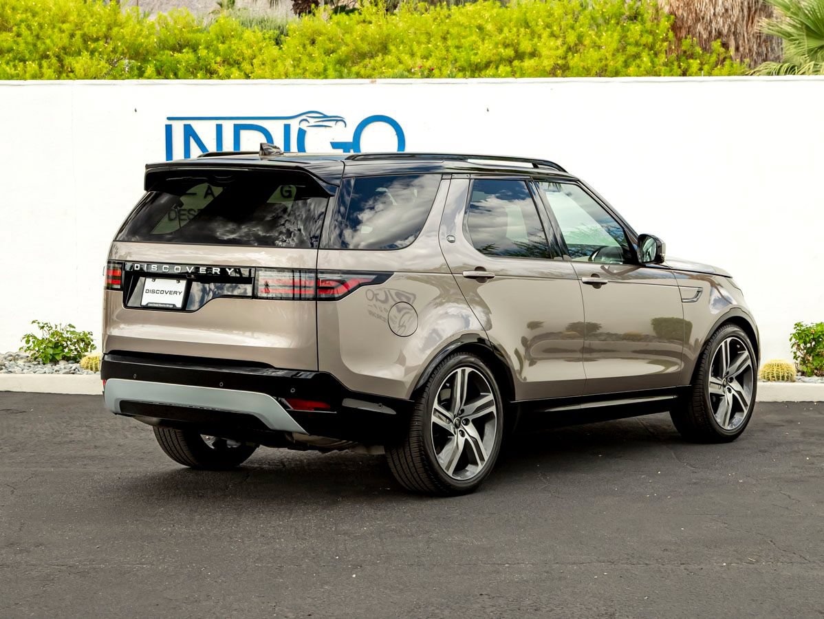 Certified 2025 Land Rover Discovery Metropolitan Edition AWD/4WD image 6
