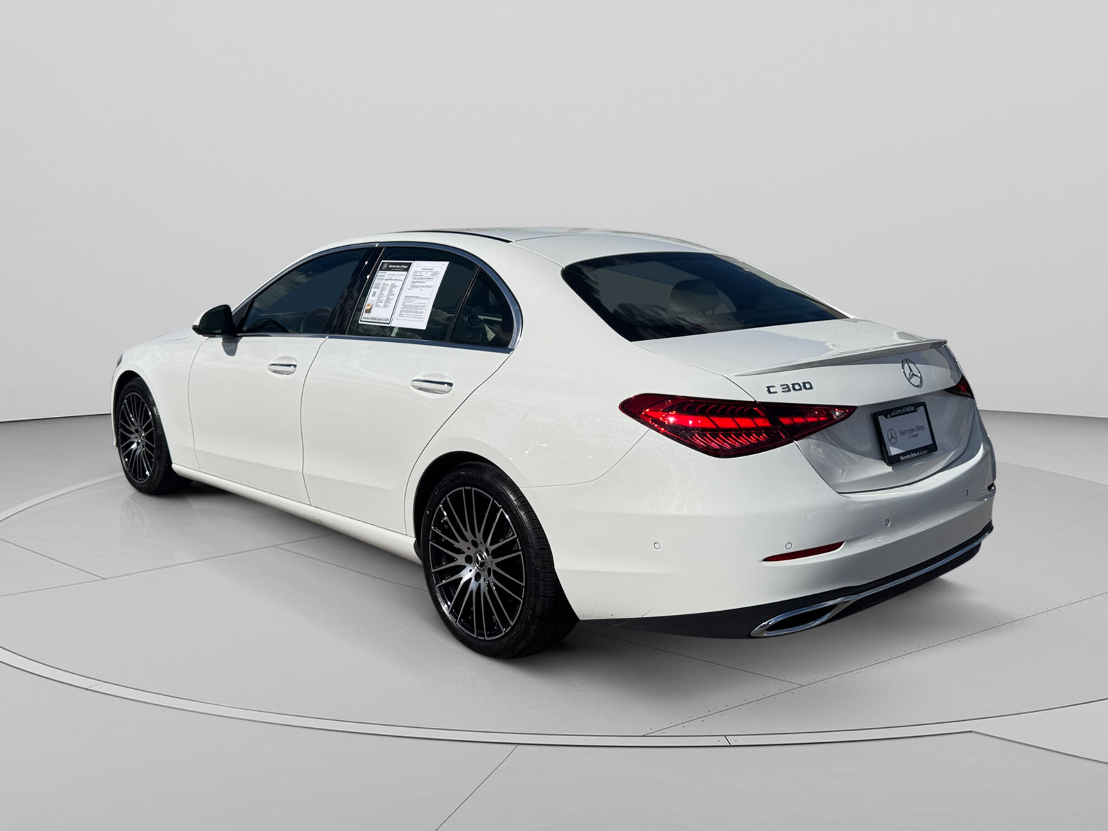 Certified 2025 Mercedes-Benz C 300 4MATIC Sedan image 3