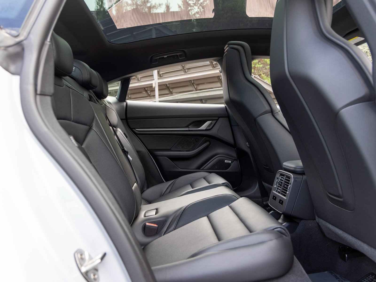 New 2025 Porsche Taycan image 44