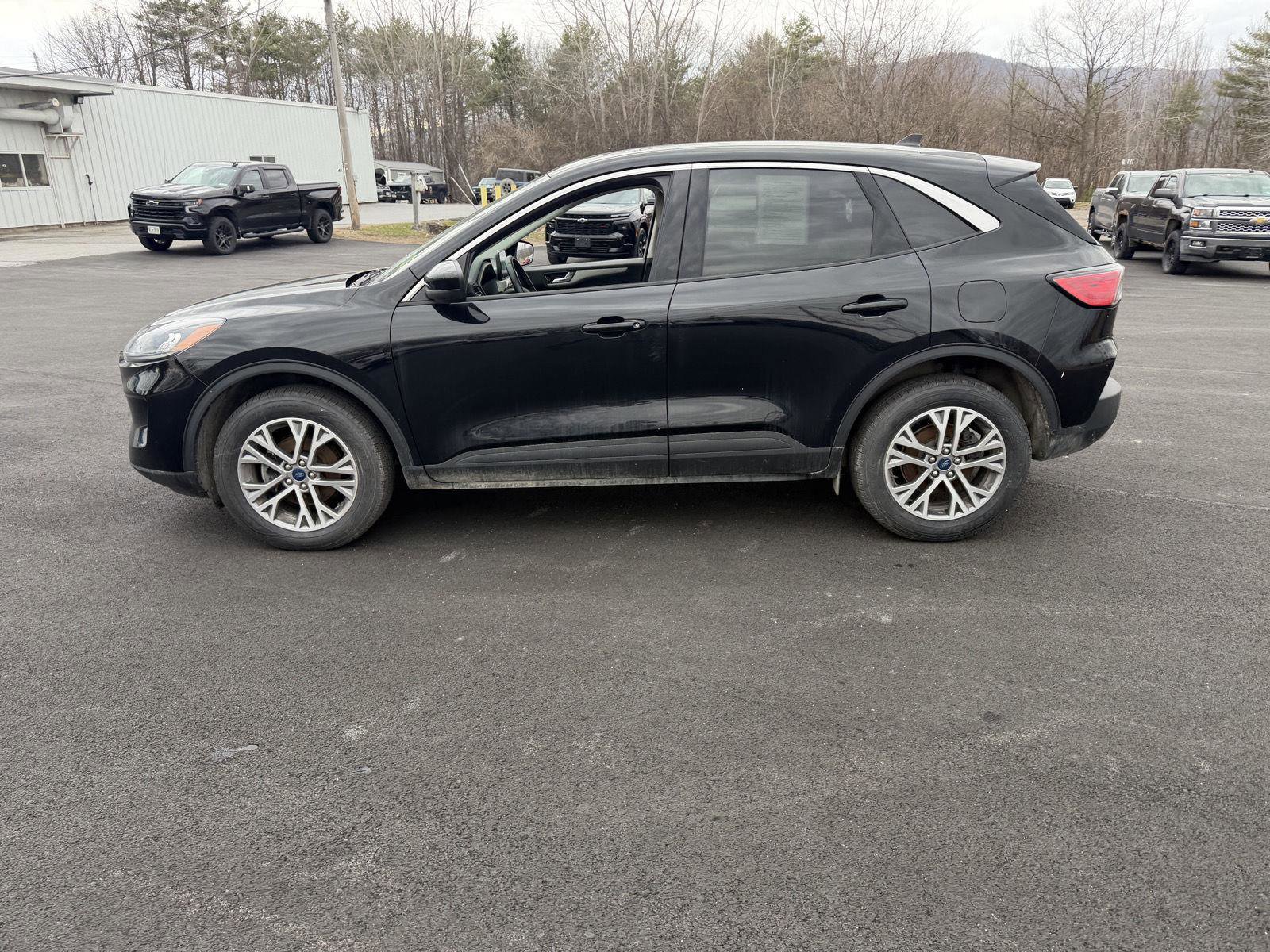 Used 2022 Ford Escape SEL AWD/4WD image 4