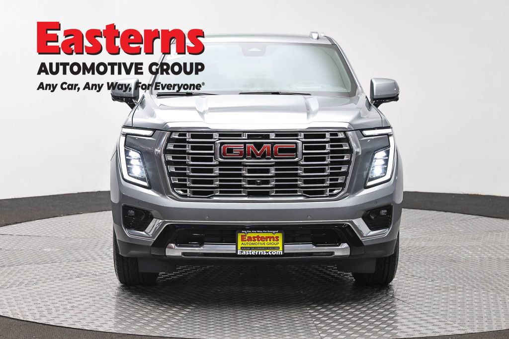 Used 2025 GMC Yukon Denali AWD/4WD image 2