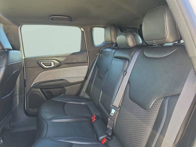 Certified 2024 Jeep Compass Latitude image 31