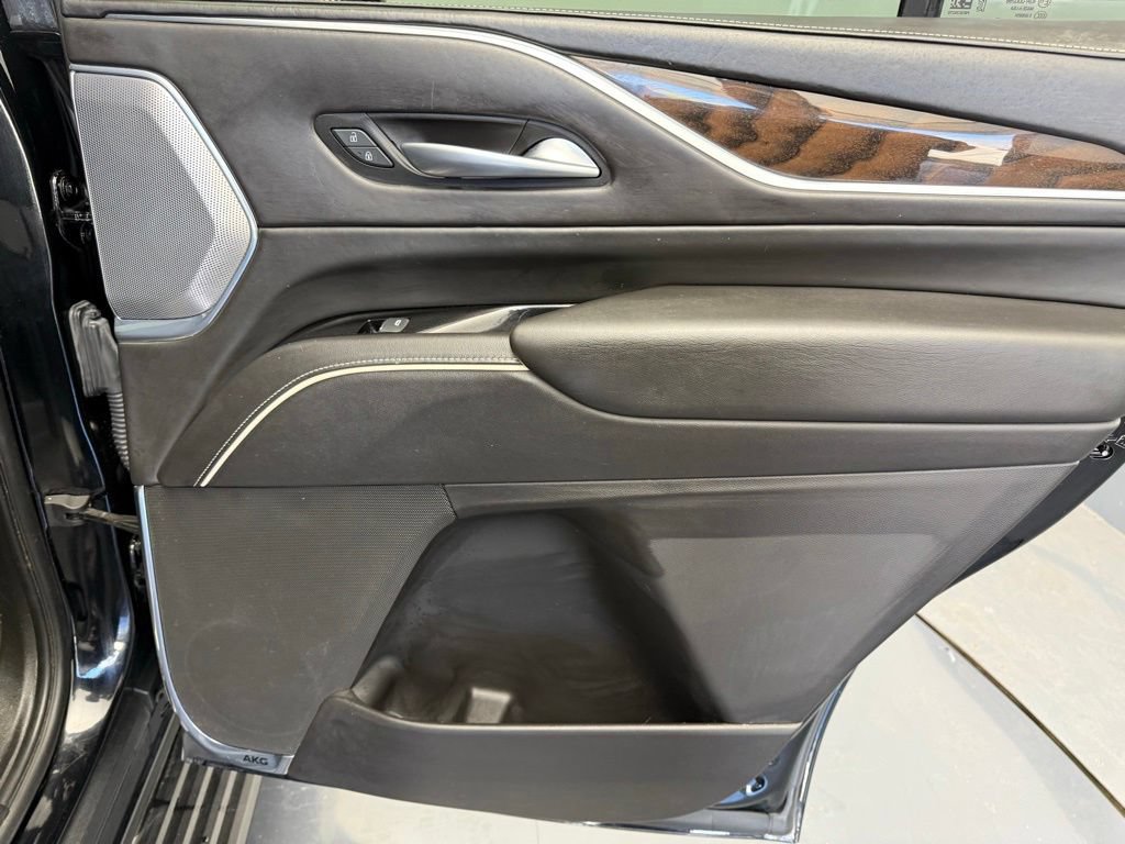 Used 2023 Cadillac Escalade Sport Platinum w/ Heavy-Duty Trailer Package AWD/4WD image 73
